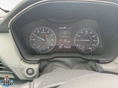 Used 2025 Subaru Outback Premium AWD/4WD image 11