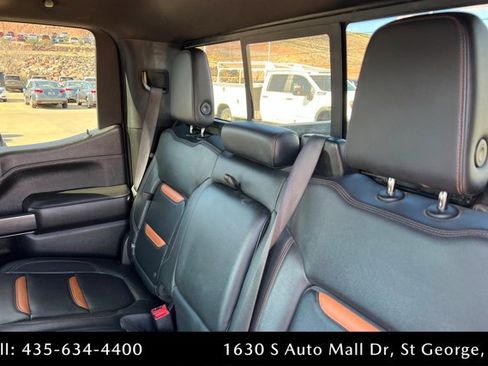 Used 2020 GMC Sierra 1500 AT4 w/ Off-Road Performance Package image 20