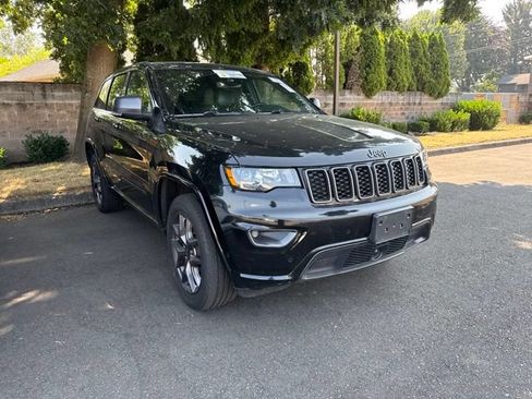 Used 2021 Jeep Grand Cherokee Limited w/ Quick Order Package 28K 80th AWD/4WD image 2