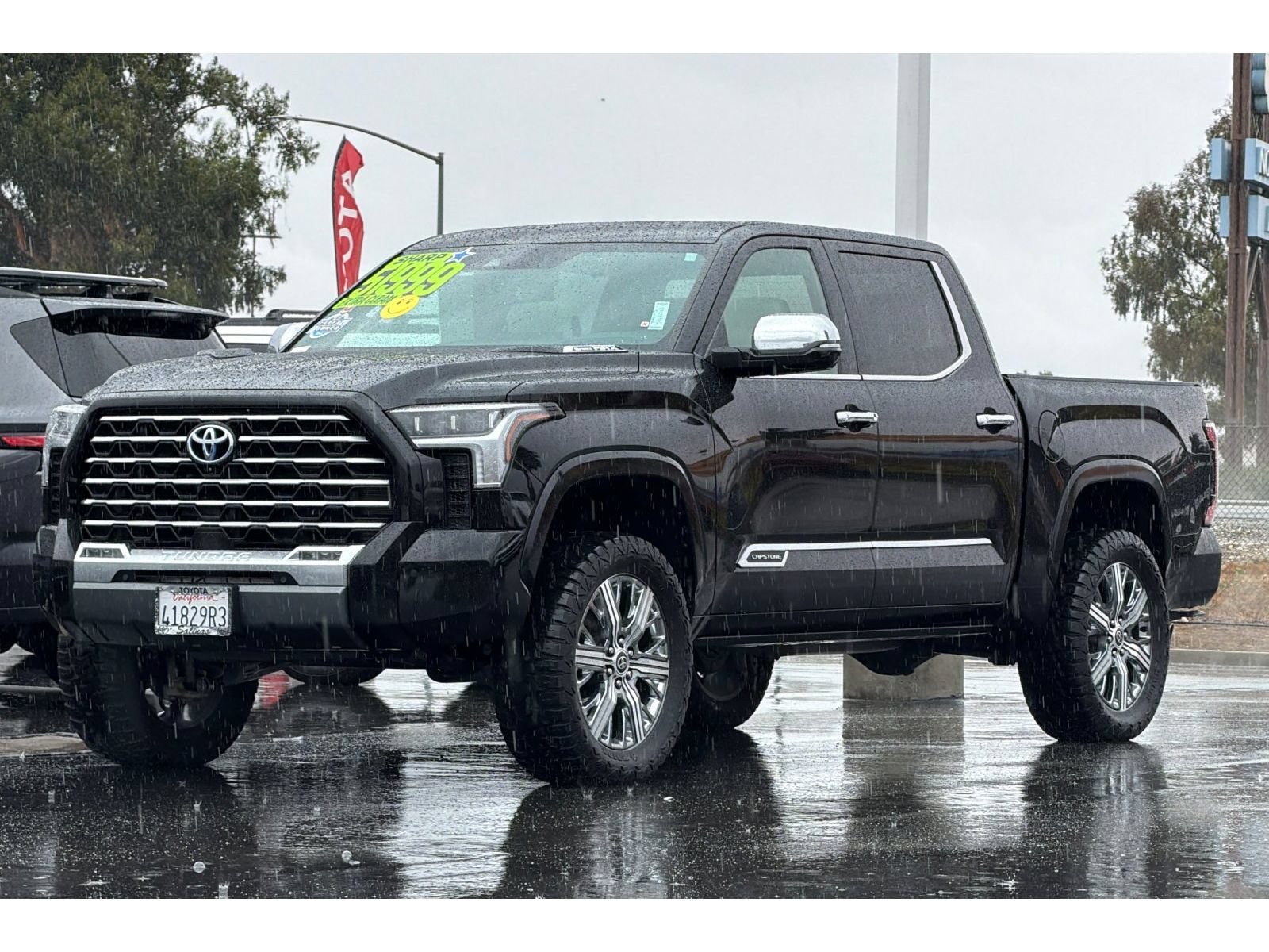 Used 2023 Toyota Tundra Capstone AWD/4WD image 8