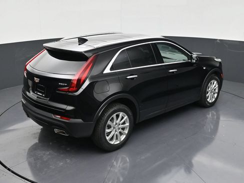 Certified 2023 Cadillac XT4 Luxury FWD image 17