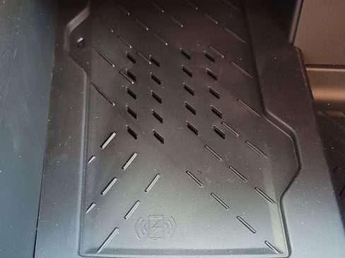 New 2026 Chrysler Pacifica Pinnacle image 27