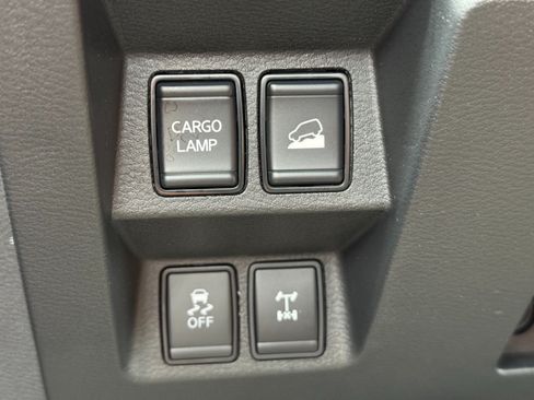 Used 2025 Nissan Frontier PRO-4X w/ Pro Premium Package AWD/4WD image 19
