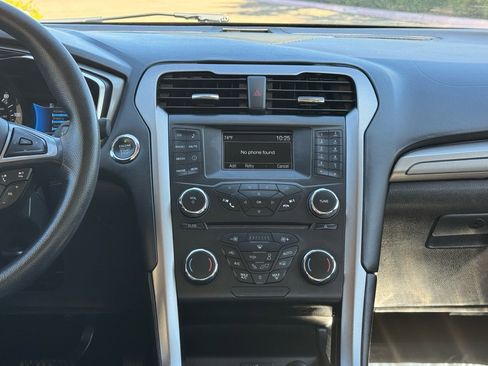 Used 2017 Ford Fusion S image 26