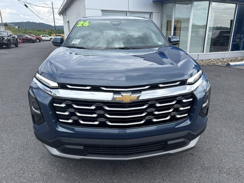 Used 2026 Chevrolet Equinox LT w/ Convenience Package II AWD/4WD image 8