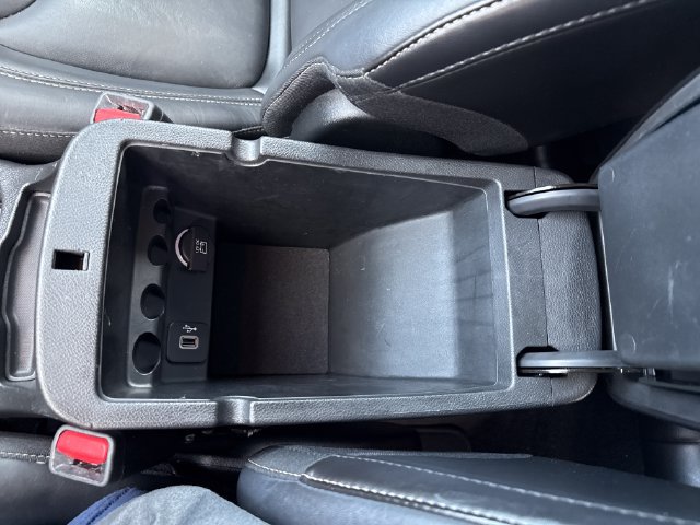 Used 2018 Jeep Cherokee Limited AWD/4WD image 25