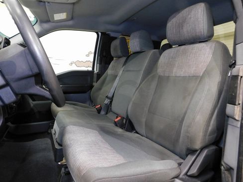 Used 2023 Ford F150 XLT image 39