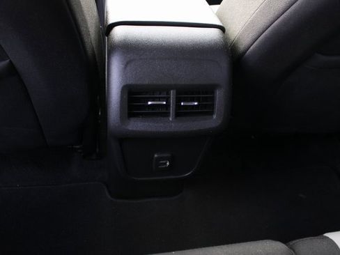 Used 2021 Chevrolet Equinox LT w/ Driver Convenience Package image 34