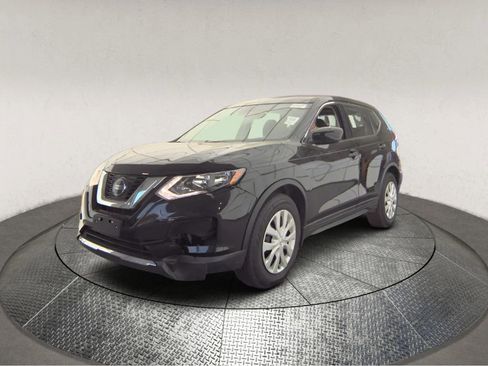 Used 2020 Nissan Rogue S AWD/4WD image 3