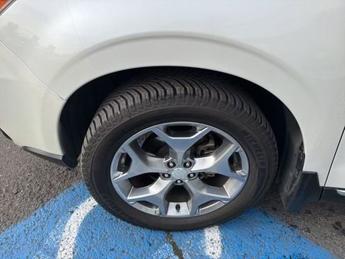 Used 2015 Subaru Forester 2.5i Touring w/ Eyesight & Navigation System image 17