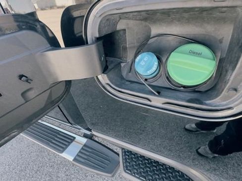 Used 2020 GMC Sierra 2500 Denali w/ Denali Ultimate Package image 19