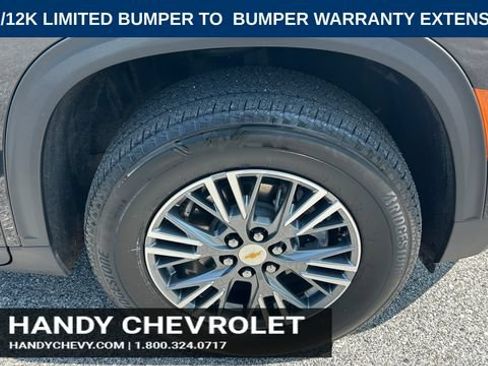 Certified 2025 Chevrolet Traverse LT w/ Driver Confidence Package AWD/4WD image 12