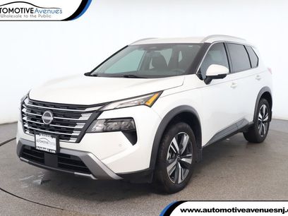 Used 2024 Nissan Rogue SL