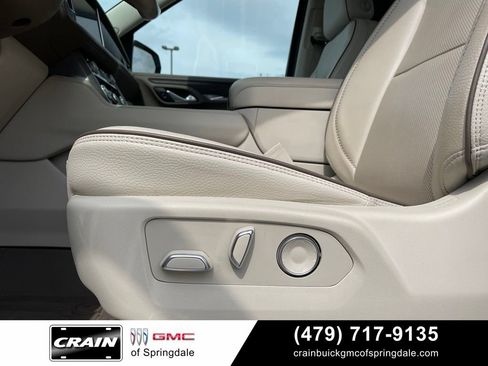 Used 2021 GMC Yukon Denali AWD/4WD image 11