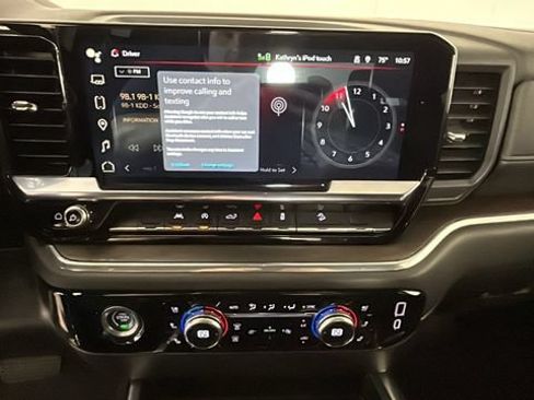 Used 2023 GMC Sierra 1500 SLT w/ SLT Convenience Package AWD/4WD image 23