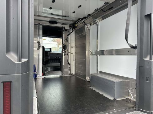 New 2026 Chevrolet Brightdrop 400 w/ Battery Pack, Max Range image 25