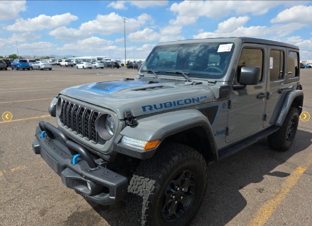 Used 2023 Jeep Wrangler Unlimited Rubicon 4xe AWD/4WD image 2