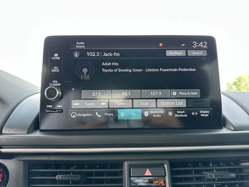Used 2023 Honda Pilot Elite image 22