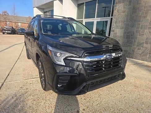 Certified 2025 Subaru Ascent Limited image 21