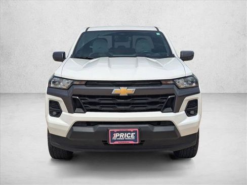 Used 2023 Chevrolet Colorado LT w/ LT Convenience Package RWD image 2