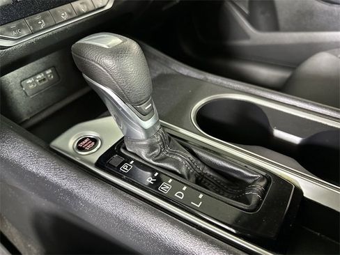 Used 2022 Nissan Altima 2.5 SV image 16