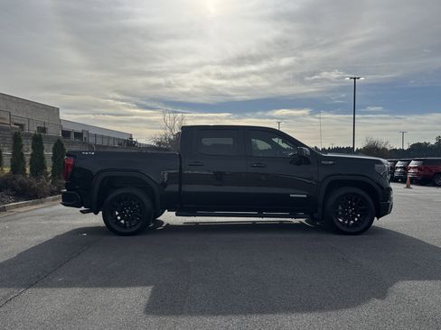 Used 2024 GMC Sierra 1500 Elevation image 11