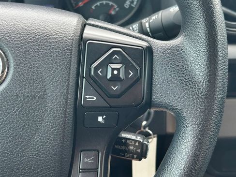 Used 2021 Toyota Tacoma SR w/ SR Convenience Package RWD image 31