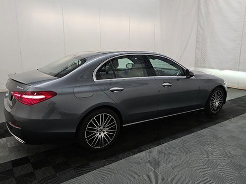 Used 2024 Mercedes-Benz C 300 4MATIC Sedan image 3