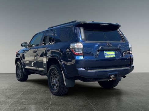 Used 2020 Toyota 4Runner Venture image 5