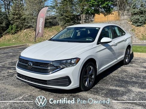 Certified 2023 Volkswagen Jetta SE FWD image 1