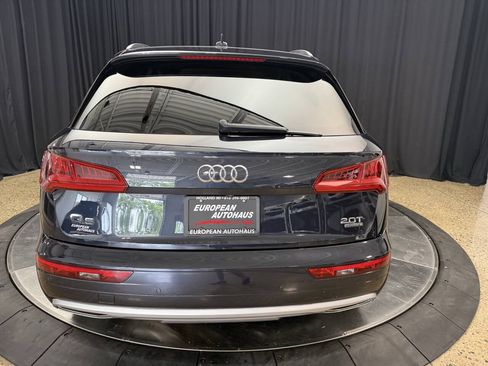 Used 2018 Audi Q5 2.0T Premium Plus w/ Premium Plus Package AWD/4WD image 6