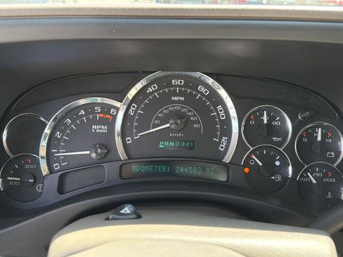 Used 2003 Cadillac Escalade AWD image 20