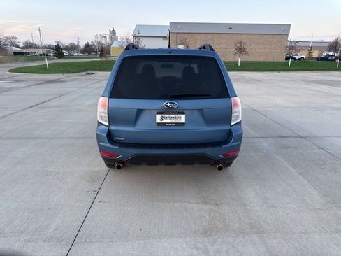 Used 2010 Subaru Forester 2.5X Limited image 4
