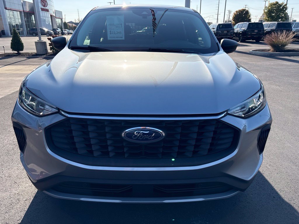 Used 2024 Ford Escape Active FWD image 8
