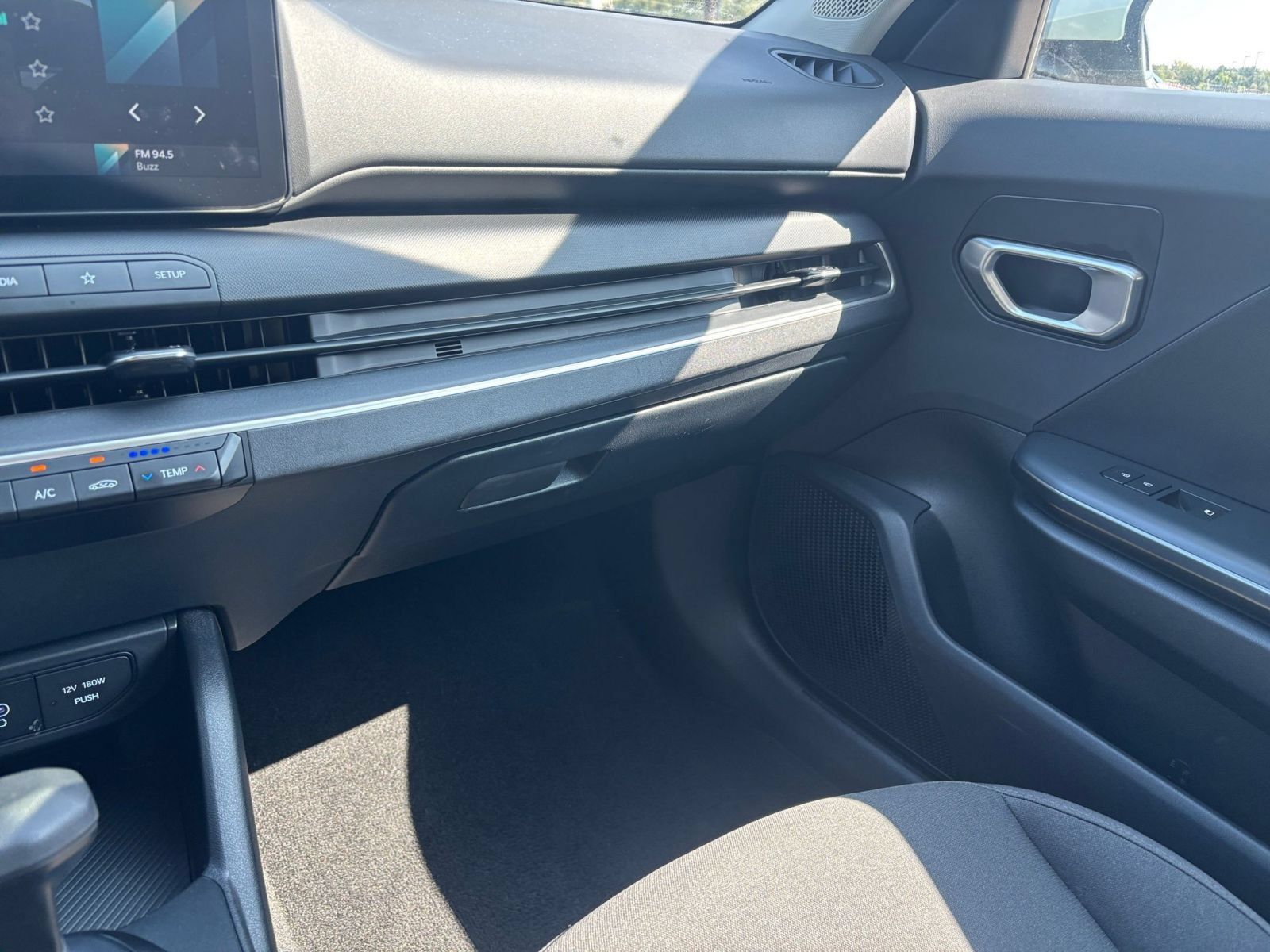 Used 2026 Kia K4 FWD image 33