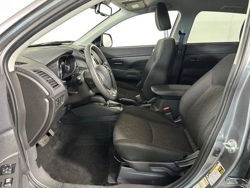 Used 2025 Mitsubishi Outlander Sport ES AWD/4WD image 10
