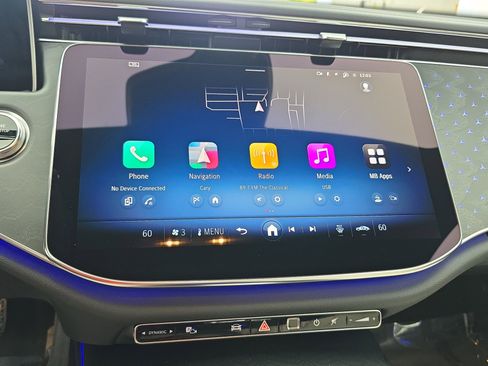 New 2026 Mercedes-Benz E 350 4MATIC Sedan image 20