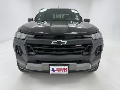 Used 2024 Chevrolet Colorado Trail Boss w/ Advanced Trailering Package image 3