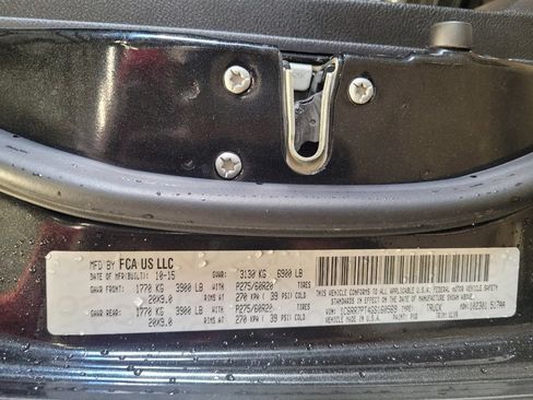 Used 2016 RAM 1500 Limited image 33