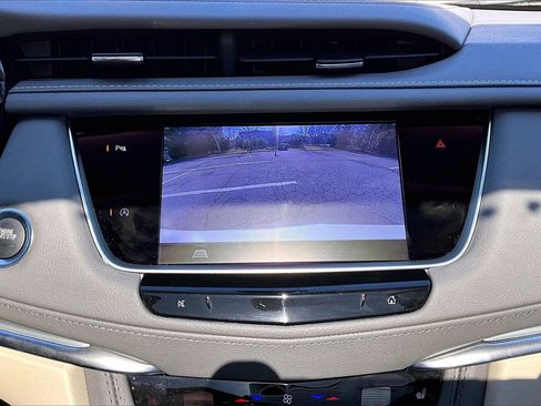 Used 2024 Cadillac XT5 Premium Luxury image 14