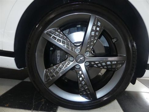 Used 2023 Genesis GV70 3.5T Sport w/ Sport Prestige Package image 44