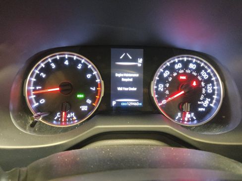 Used 2021 Toyota RAV4 XLE AWD/4WD image 23