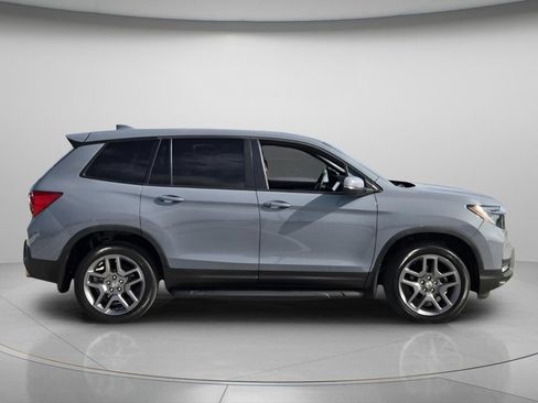 Used 2023 Honda Passport EX-L image 3
