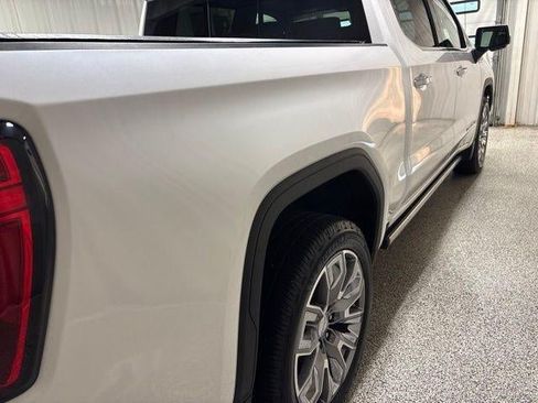 Used 2024 GMC Sierra 1500 Denali w/ Denali Reserve Package AWD/4WD image 10