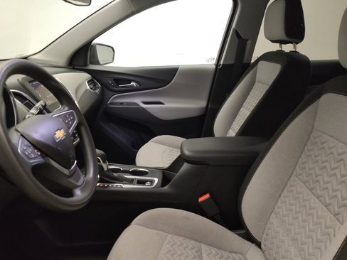 Used 2022 Chevrolet Equinox LT image 17