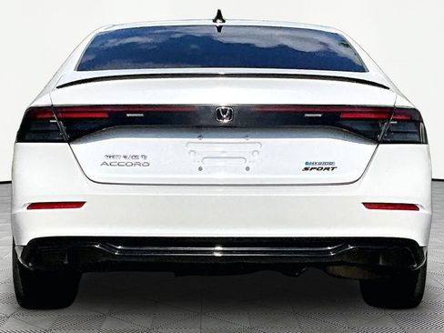 Used 2023 Honda Accord Sport image 6