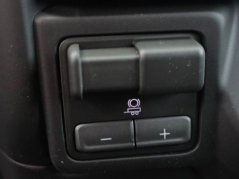 New 2026 Chevrolet Silverado 2500 Custom w/ Custom Value Package image 33