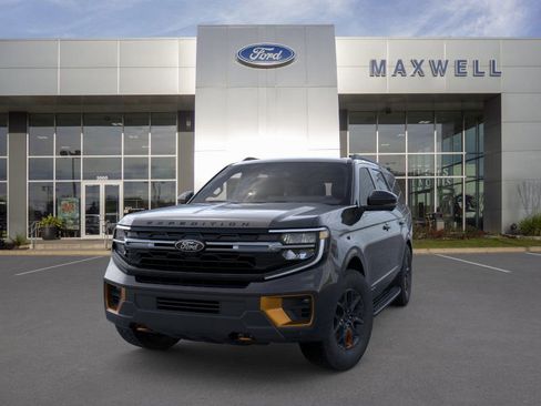 New 2026 Ford Expedition Tremor image 24