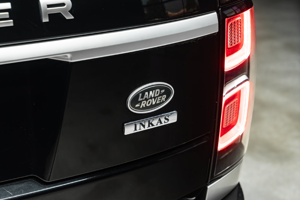 Used 2020 Land Rover Range Rover Long Wheelbase Autobiography AWD/4WD image 15