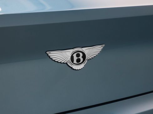 Used 2022 Bentley Continental GT AWD/4WD image 25